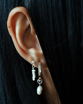 MIDNIGHT ESCAPE MINI BLOCK HOOPS