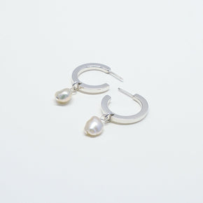 ESCAPE MINI BLOCK HOOPS
