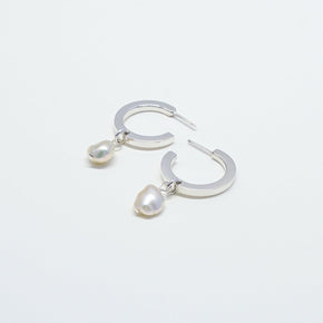 MIDNIGHT ESCAPE MINI BLOCK HOOPS