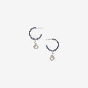 ESCAPE MINI BLOCK HOOPS
