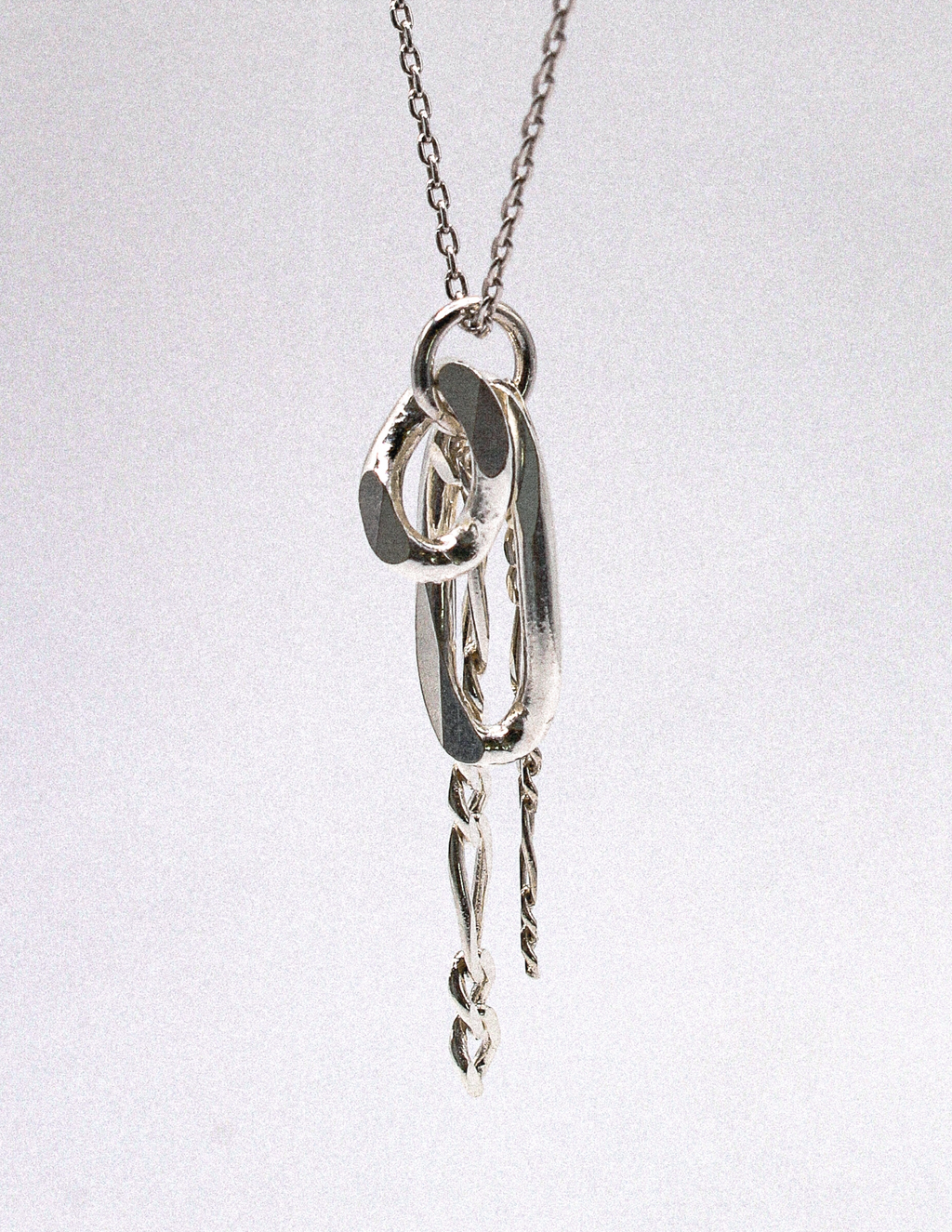 NEXUS NECKLACE
