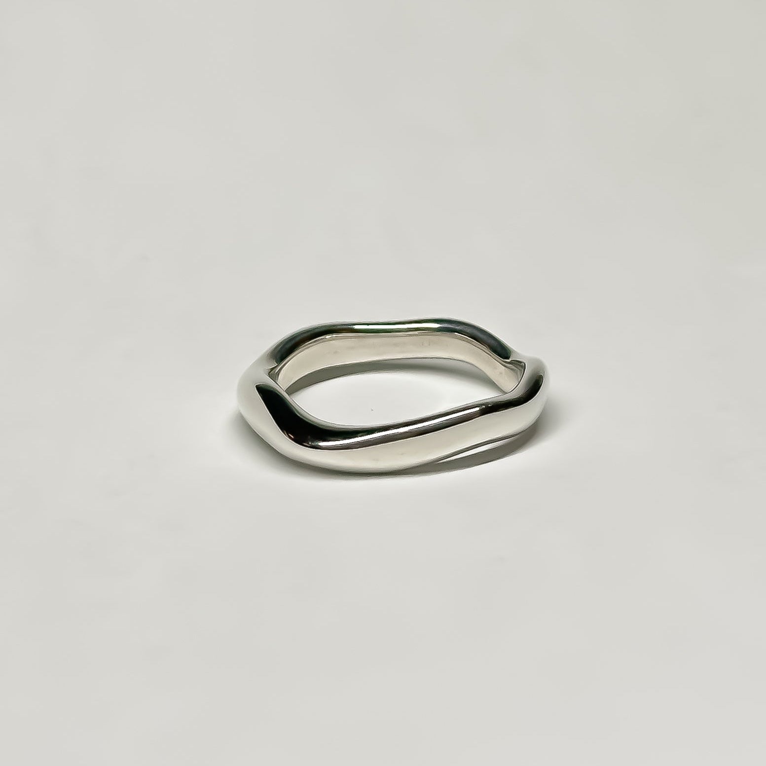 RESONANCE RING