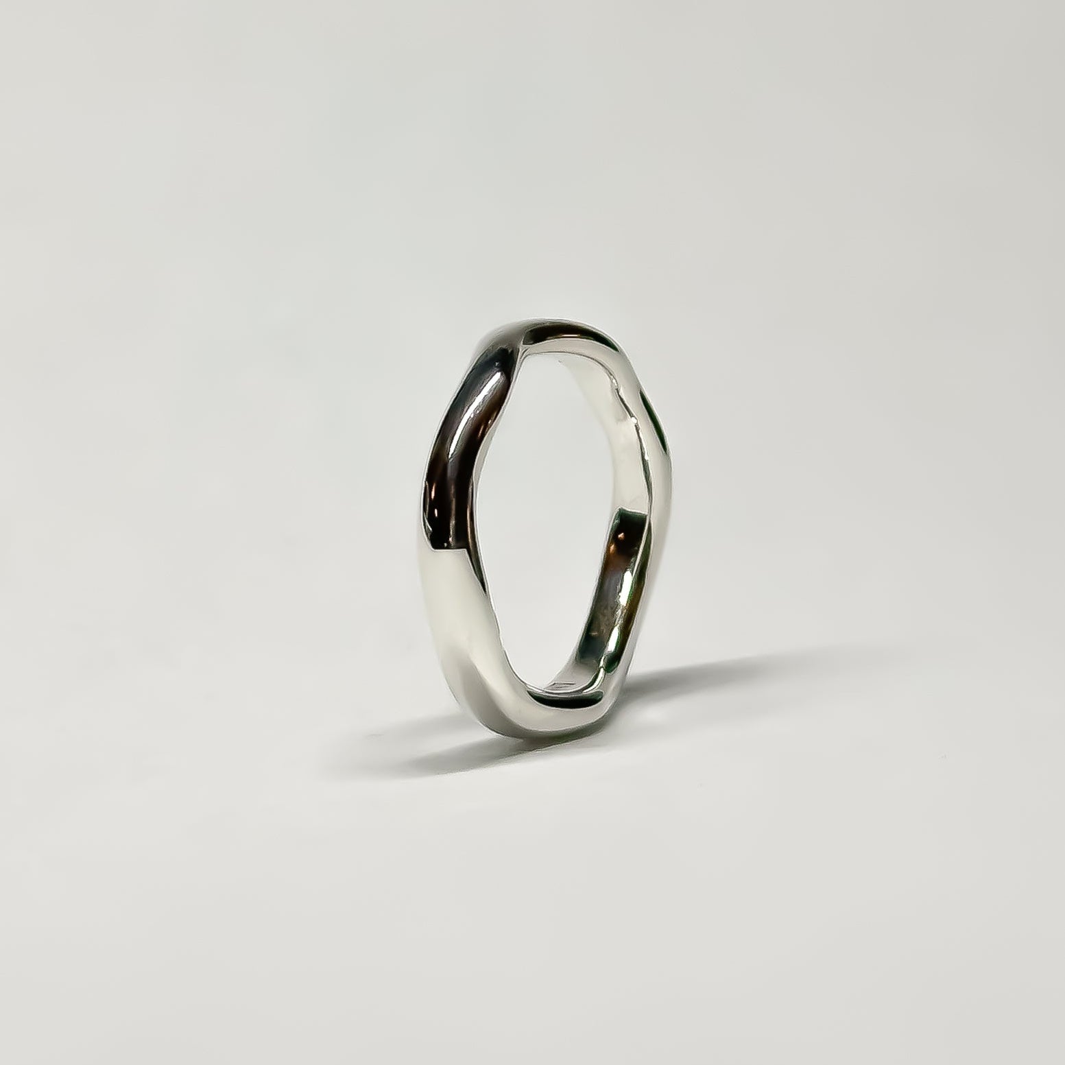 RESONANCE RING