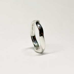 RESONANCE RING