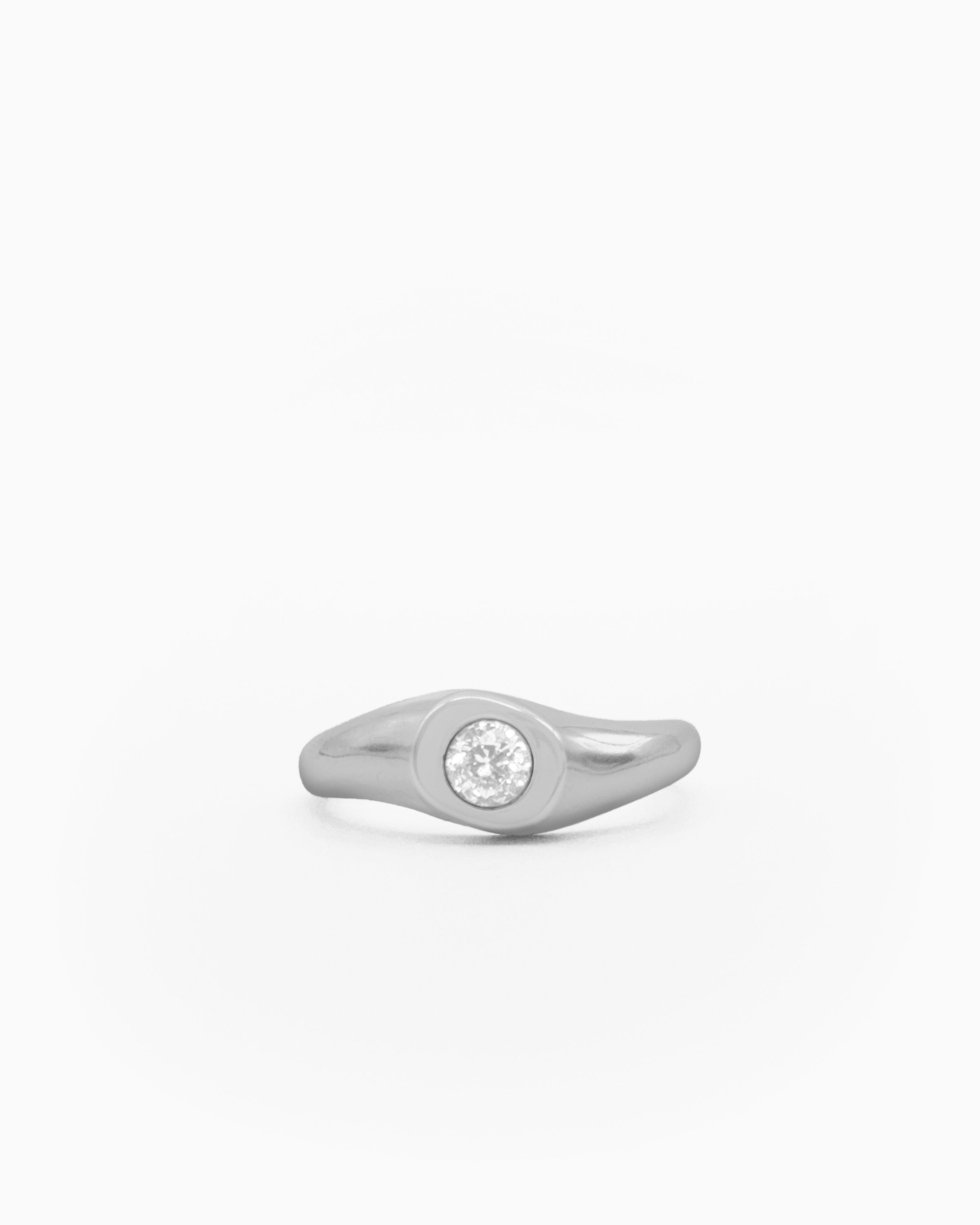 Shift Signet Ring White Gold