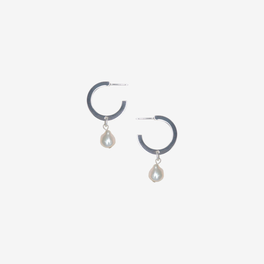 ESCAPE MINI BLOCK HOOPS